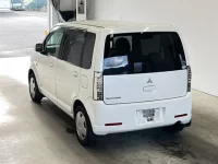 Mitsubishi EK WAGON лот № 2031 оценка 3.5  с аукциона в Японии 4