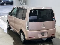 Mitsubishi EK WAGON лот № 2111 оценка 3.5  с аукциона в Японии 4