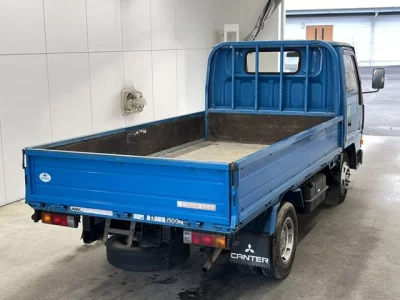 Mitsubishi Fuso Canter
