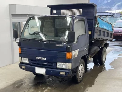 Mazda TITAN  с аукциона в Японии