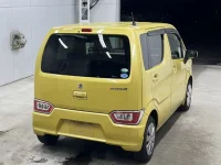 Suzuki WAGON R лот № 3031 оценка 3.5  с аукциона в Японии 1
