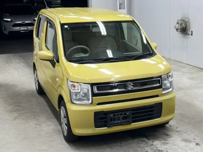 Suzuki WAGON R  с аукциона в Японии
