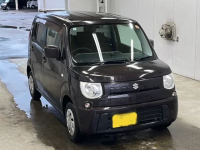 Suzuki MRWAGON