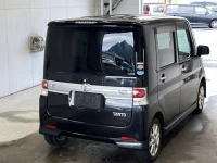 Daihatsu TANTO лот № 3051 оценка 3.5  с аукциона в Японии 1