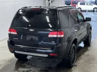 Ford ESCAPE лот № 1046 оценка 3.5  с аукциона в Японии 1