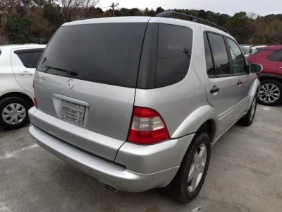 Mercedes-Benz ML CLASS