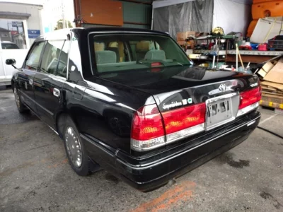 Toyota CROWN COMFORT