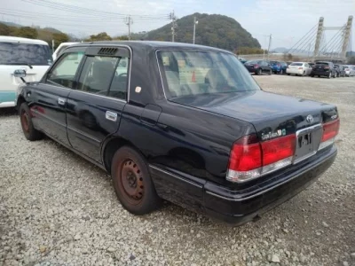 Toyota CROWN COMFORT