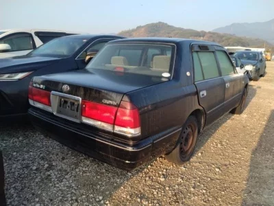 Toyota CROWN COMFORT