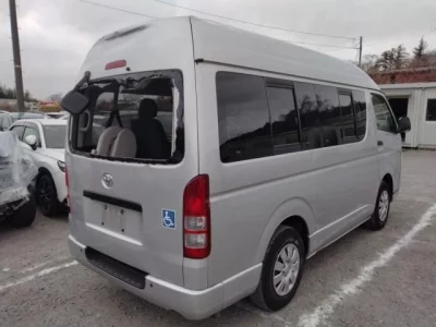 Toyota REGIUS ACE VAN