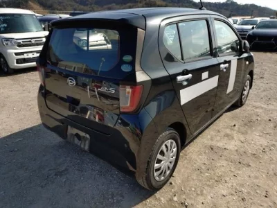 Daihatsu MIRA E S