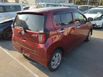 Daihatsu MIRA E S