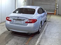 Nissan FUGA лот № 3047 оценка 4  с аукциона в Японии 4