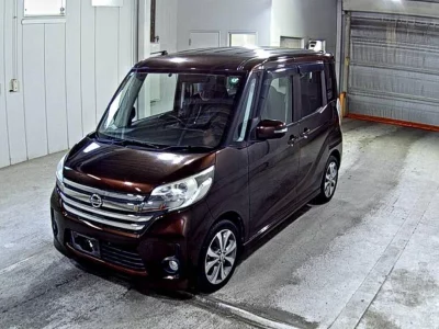 Nissan Dayz Roox