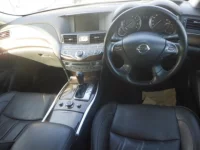 Nissan FUGA лот № 4033 оценка 3.5  с аукциона в Японии 2