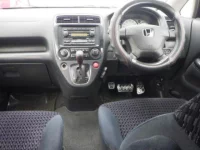 Honda STREAM лот № 8284 оценка R  с аукциона в Японии 1