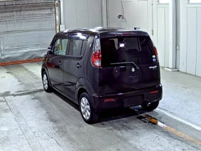 Suzuki MRWAGON