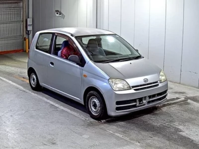 Daihatsu MIRA  с аукциона в Японии