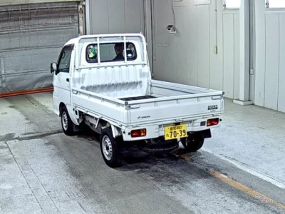 Daihatsu HIJET TRUCK  с аукциона в Японии