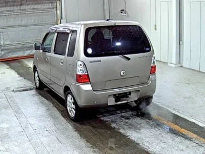 Suzuki WAGON R  с аукциона в Японии
