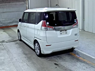 Suzuki SOLIO  с аукциона в Японии