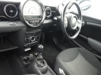 BMW MINI лот № 8135 оценка 3  с аукциона в Японии 2