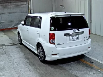 Toyota Corolla Rumion