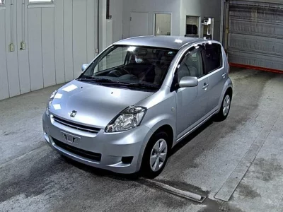 Toyota PASSO  с аукциона в Японии