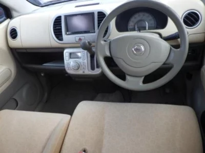 Nissan MOCO  с аукциона в Японии