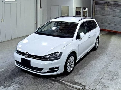 Volkswagen GOLF VARIANT