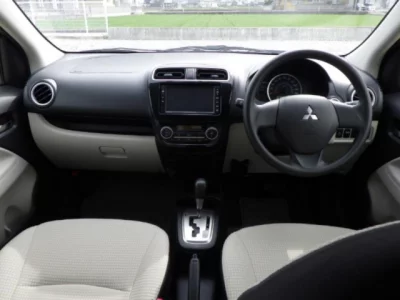 Mitsubishi MIRAGE  с аукциона в Японии