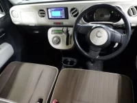 Daihatsu MIRA лот № 8279 оценка 3.5  с аукциона в Японии 2