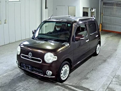 Daihatsu MIRA  с аукциона в Японии