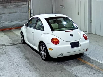 Volkswagen NEW BEETLE