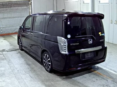 Honda STEP WAGON