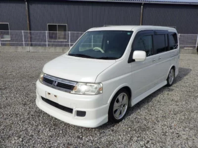 Honda STEP WAGON  с аукциона в Японии