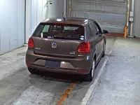 Volkswagen POLO лот № 3096 оценка 3.5  с аукциона в Японии 4