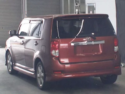 Toyota COROLLA RUMION