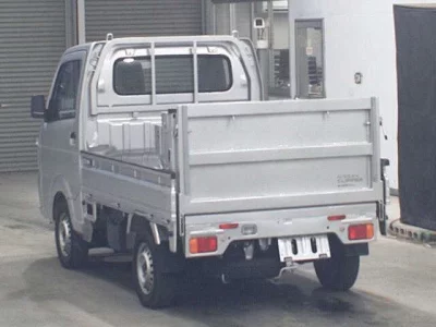 Nissan CLIPPER TRUCK