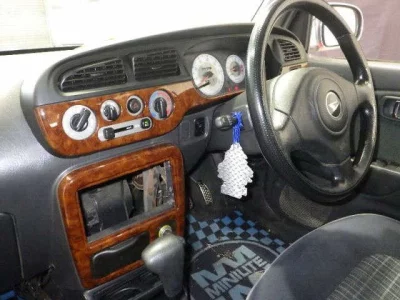 Daihatsu MIRA  с аукциона в Японии