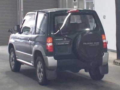 Mitsubishi PAJERO MINI