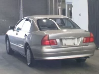 Mitsubishi DIAMANTE лот № 2556 оценка 3  с аукциона в Японии 1