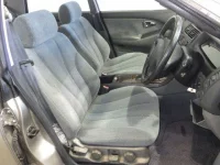 Mitsubishi DIAMANTE лот № 2556 оценка 3  с аукциона в Японии 5