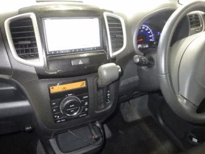 Mitsubishi DELICA D2