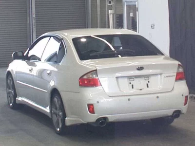 Subaru LEGACY B4