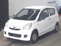 Daihatsu MIRA лот № 4055 оценка 3.5  с аукциона в Японии 3