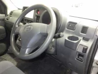 Toyota PIXIS VAN лот № 3526 оценка 3.5  с аукциона в Японии 6