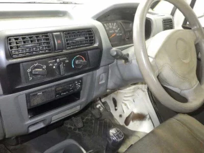 Nissan CLIPPER TRUCK