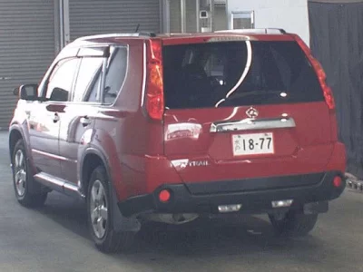 Nissan X-TRAIL
