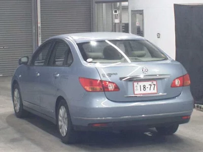 Nissan SYLPHY  с аукциона в Японии